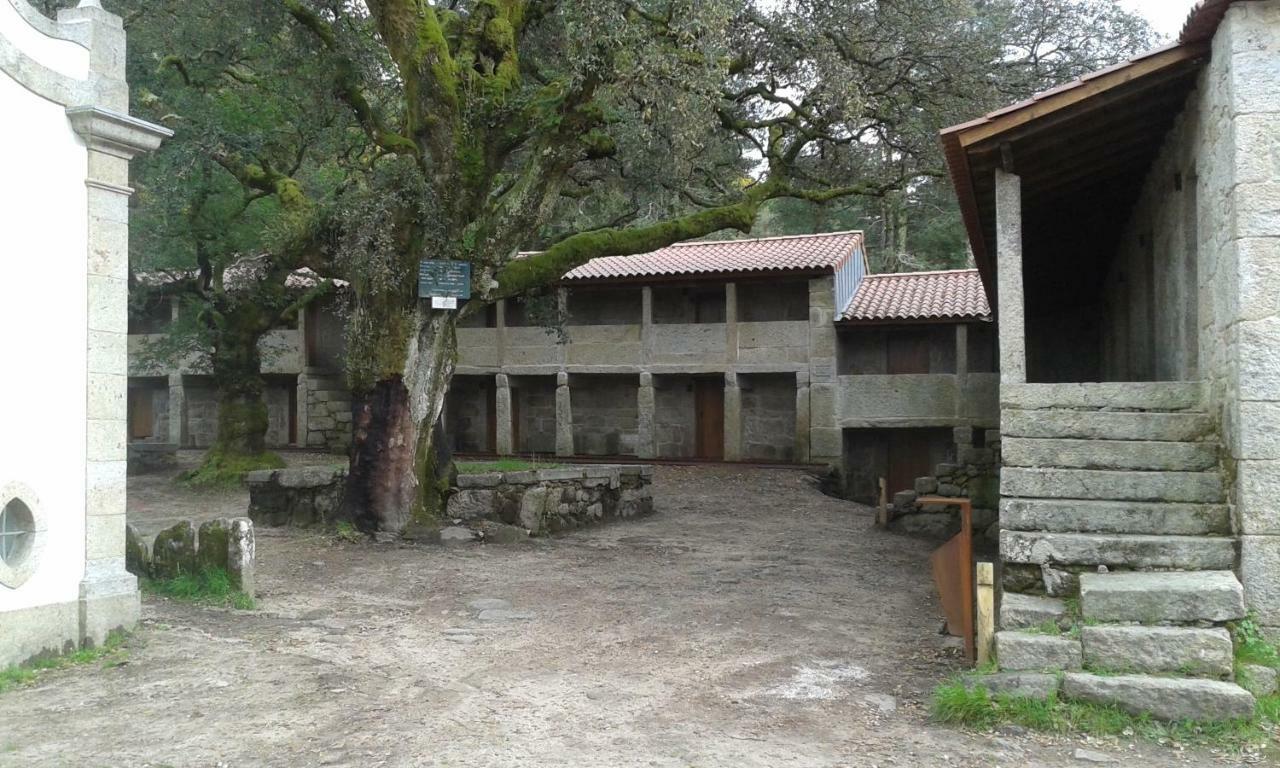 הוילה Montaria Charme Da Montanha מראה חיצוני תמונה